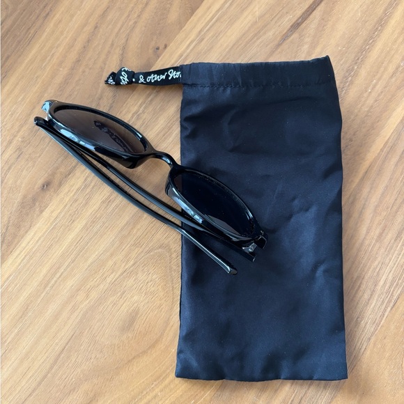 & Other Stories Black Round/Oval Sunglasses - Picture 5 of 5